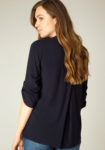 BASE LEVEL Blouse in Blue