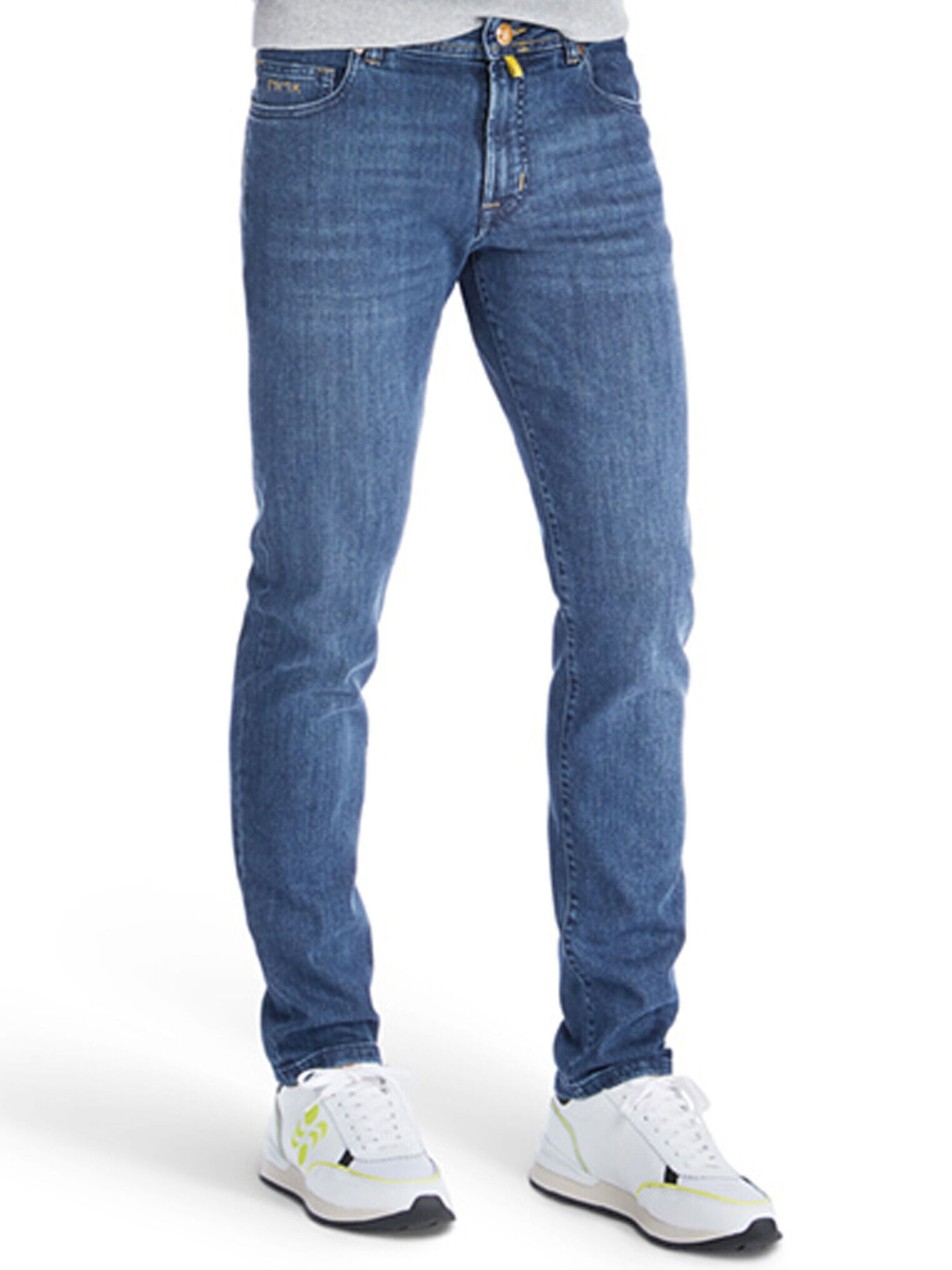 MMX Germany Slim fit Jeans in Blue: front