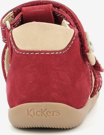 Scarpa bassa di Kickers in rosso