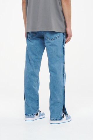 2Y Premium Regular Jeans in Blau