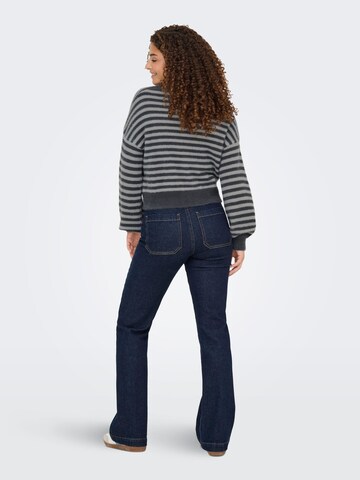 Pullover 'ONLPiumo' di ONLY in nero