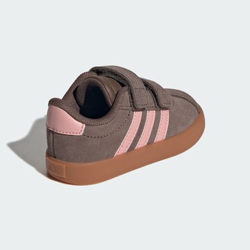 ADIDAS SPORTSWEAR Sportschoen 'VL Court 3.0' in Bruin