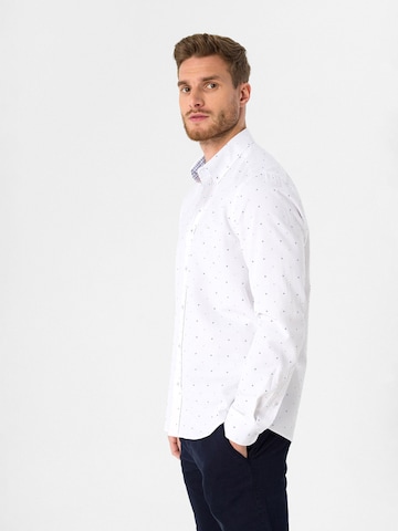 Slim fit Camicia di Dandalo in bianco