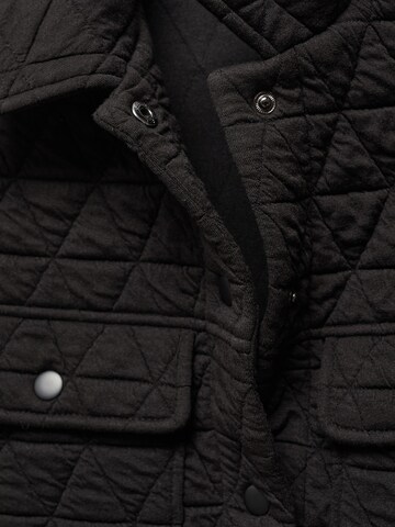 Gilet 'Limba' MANGO en noir