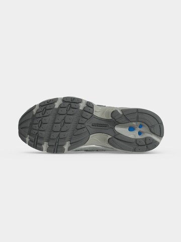 new balance Sneakers '740' in Grey