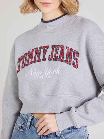 Tommy Jeans Μπλούζα φούτερ σε γκρι