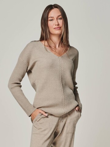 YOU LOOK PERFECT Hausanzug 'LOUNGEWEAR SET  - Pullover Blossom & Pants Bella' in Grau