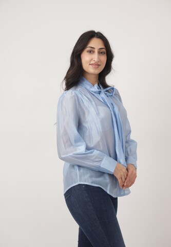 Elara Blouse in Blauw