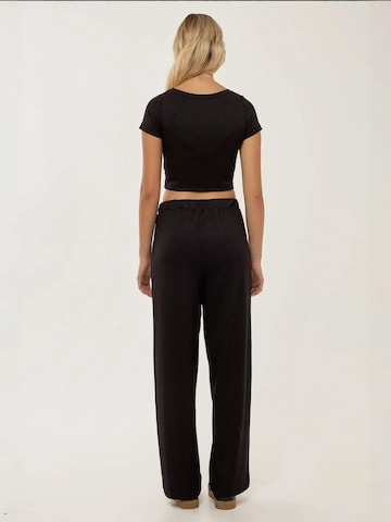 Pantalons de tailleur Hiccup en noir