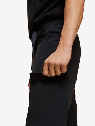 Loosefit Pantalon ESPRIT en noir