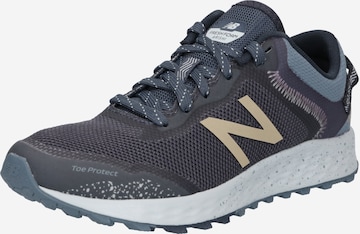 new balance Athletic Shoes in Grey: front