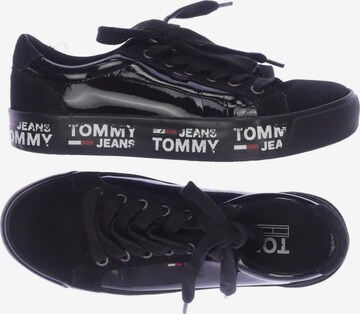 Tommy Jeans Sneakers & Trainers in 37 in Black: front