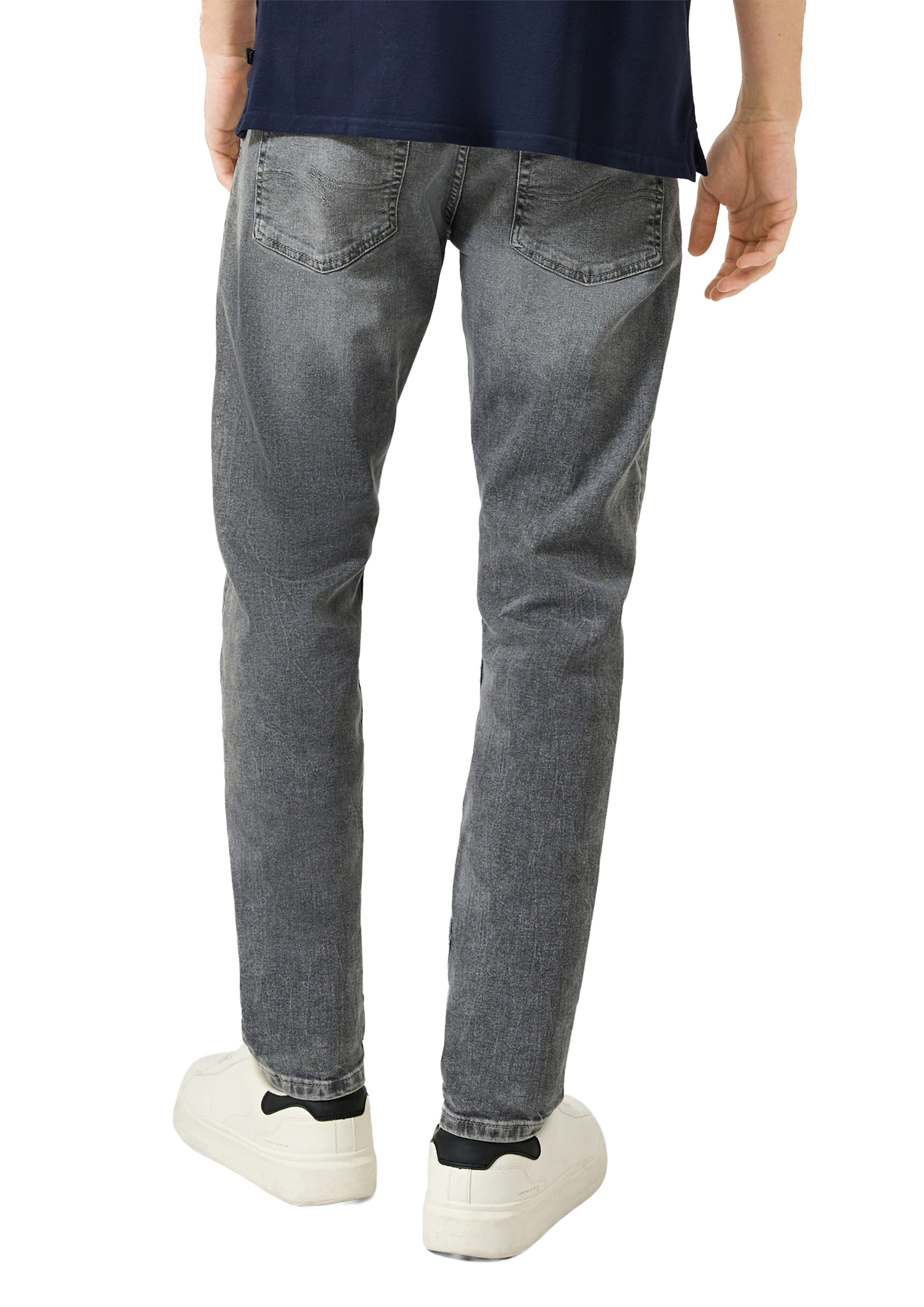 QS Slimfit Jeans in Grijs