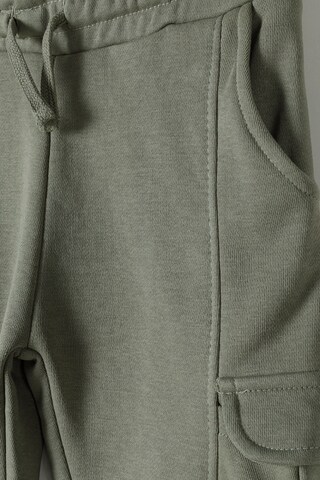 MINOTI - Tapered Pantalón en verde