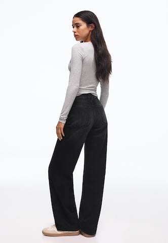 Wide leg Jeans di Bershka in nero