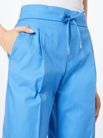 UNITED COLORS OF BENETTON regular Bukser med lægfolder i blå