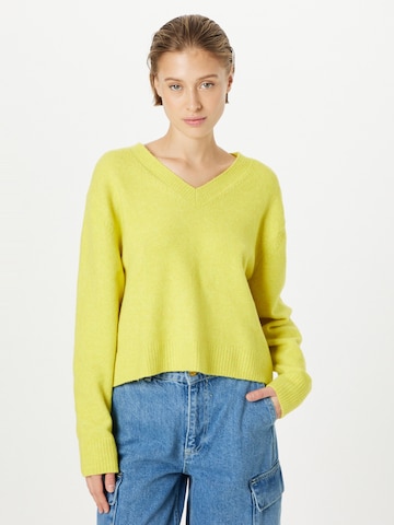 WEEKDAY Sweater 'Ellen' in Yellow: front