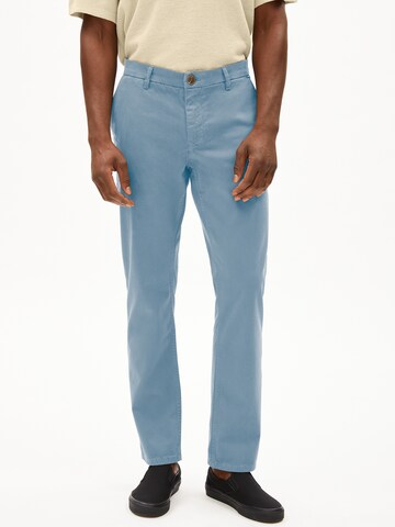ARMEDANGELS Regular Trousers 'Aaster' in Blue: front