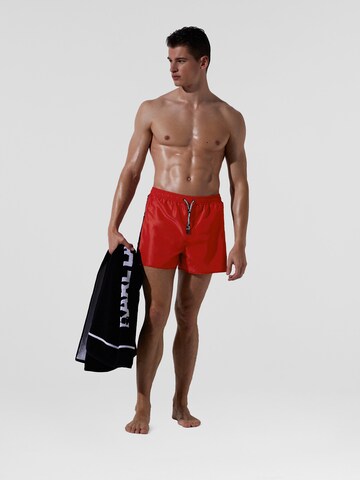 Karl Lagerfeld Badeshorts in Rot