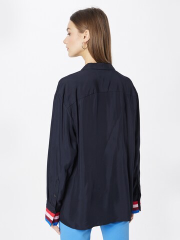 TOMMY HILFIGER - Blusa em azul