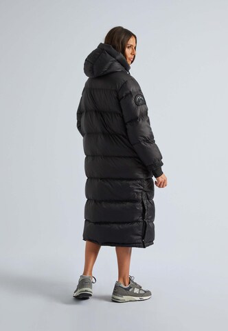 JACK1T Wintermantel in Schwarz