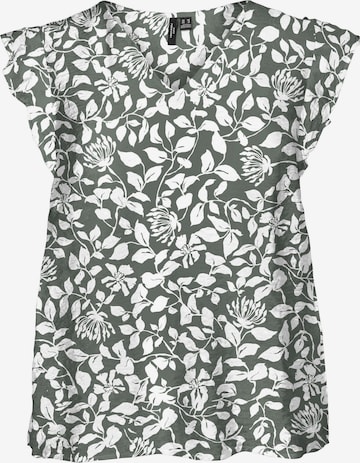 Camicia da donna 'VMCVera' di Vero Moda Curve in verde: frontale