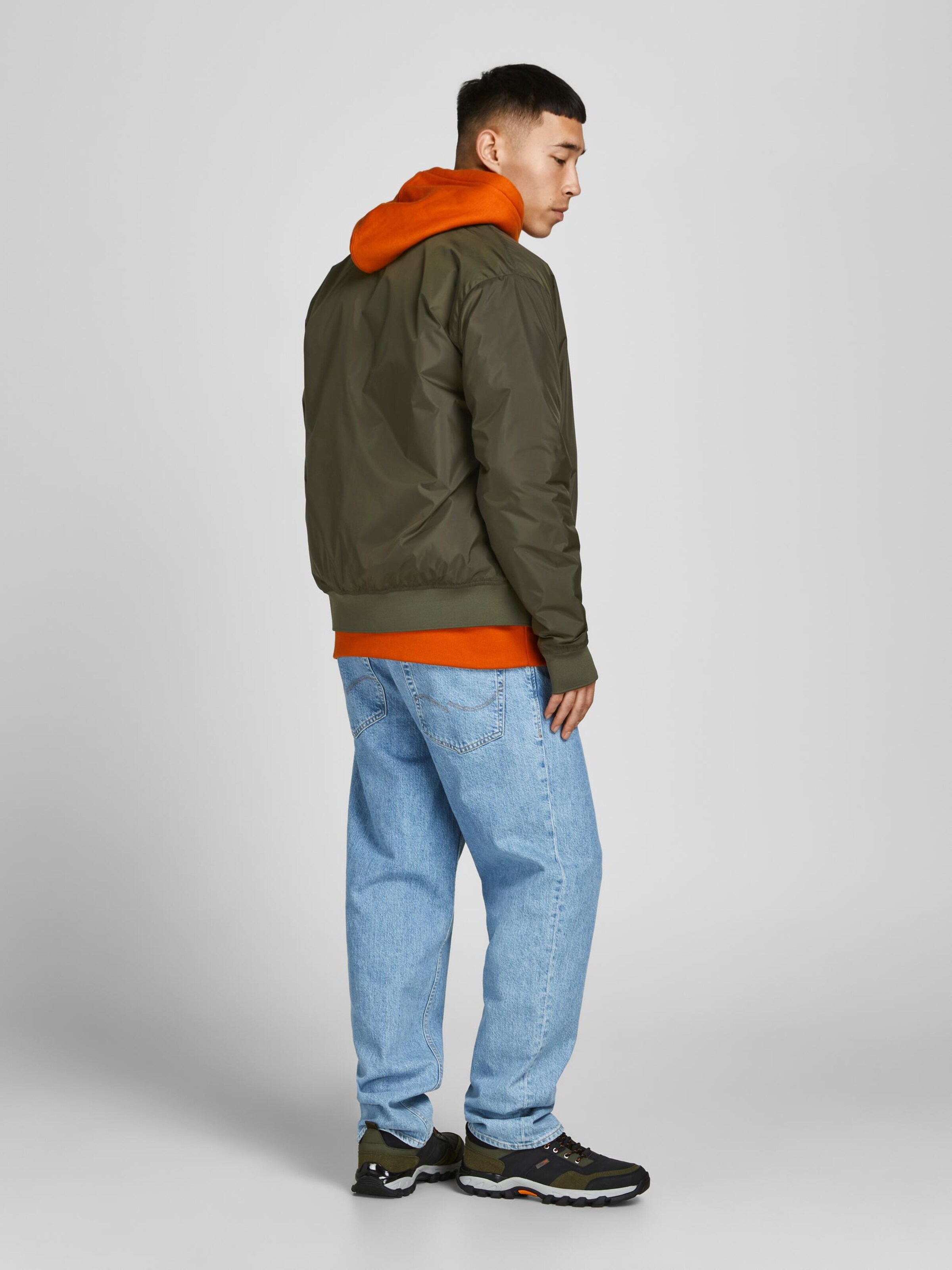 Männer Jacken JACK & JONES Jacke 'Clay' in Dunkelgrün - VK29666 Männer Jacken JACK & JONES Jacke 'Clay' in Dunkelgrün - VK29666