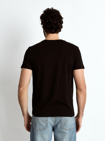 TOP GUN Shirt 'TG25022' in Black