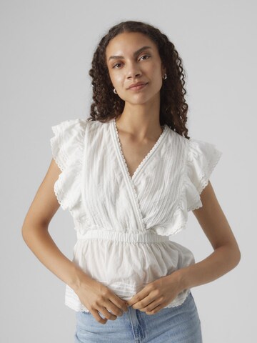 VERO MODA Top 'NOIR' in White: front