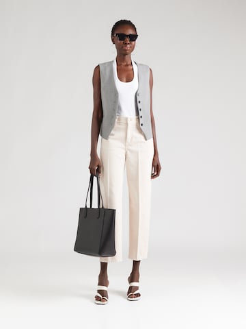 & Other Stories Tapered Τζιν σε λευκό