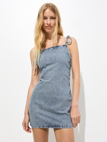 Pull&Bear Kesämekko värissä sininen: etupuoli