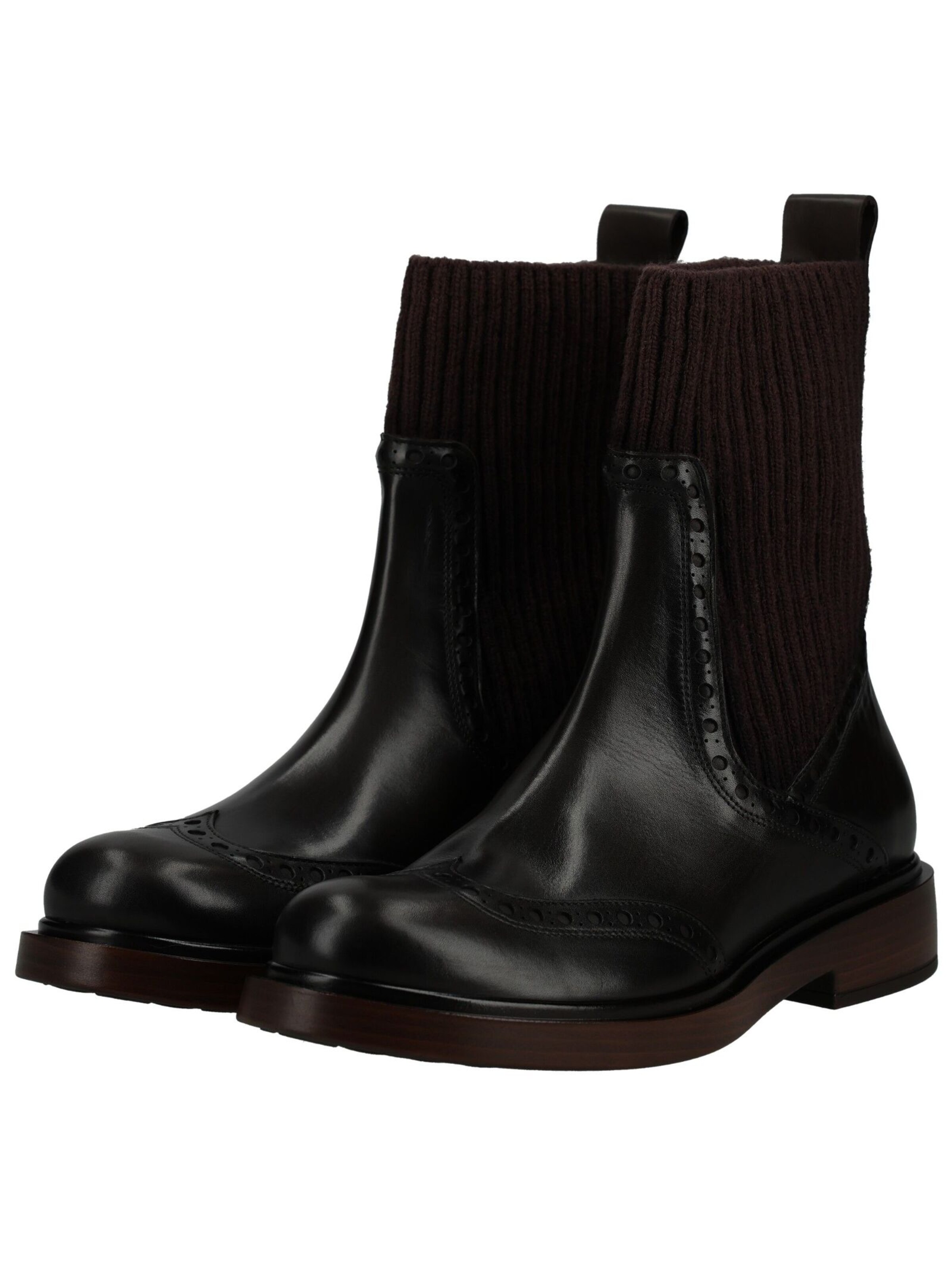 Pons Quintana Bootie in Black: front