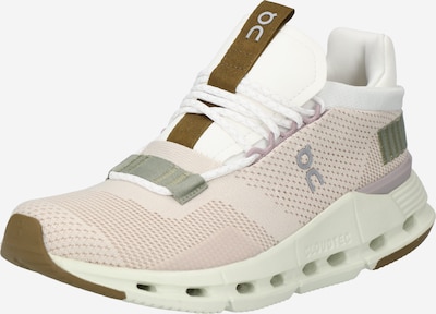 On Chaussure de course 'Cloudnova' en beige / greige / blanc, Vue avec produit