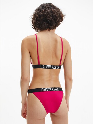 Calvin Klein Swimwear Regular Bikinitop in Roze