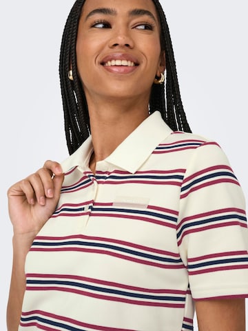 ONLY - Camiseta 'ONLEvie' en blanco