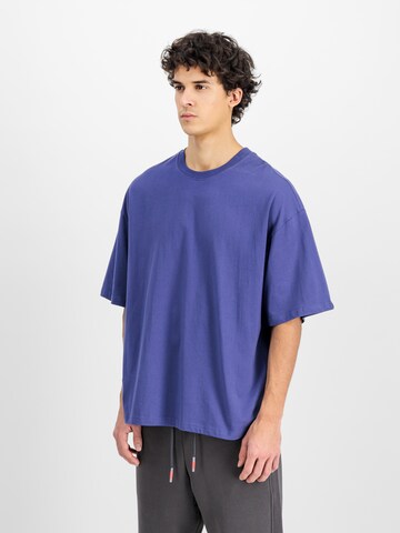 ALPHA INDUSTRIES Футболка в Синий: спереди
