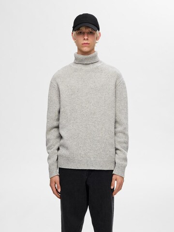 SELECTED Pullover 'Cody' in Grau: Vorderseite