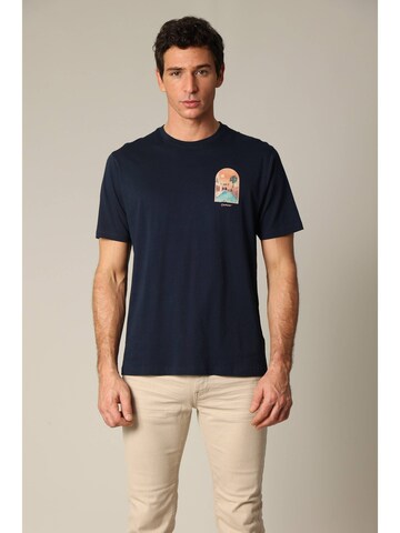 T-Shirt 'MARRAKECH' Deeluxe en bleu : devant