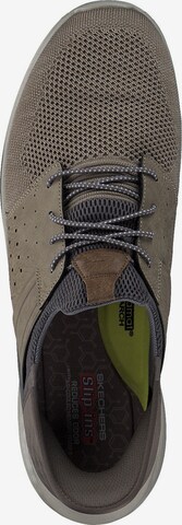 Baskets basses '210811' SKECHERS en marron