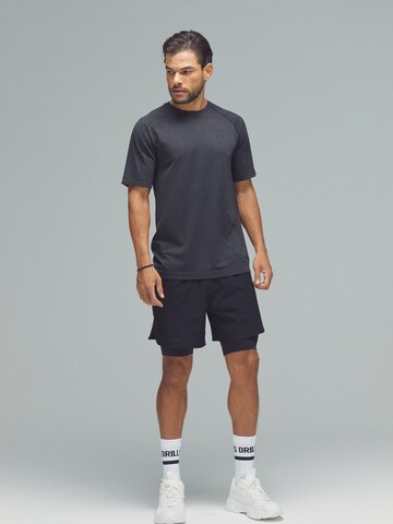DRILLS Apparel Functioneel shirt 'XFUCNTION Jacquard Tee' in Grijs
