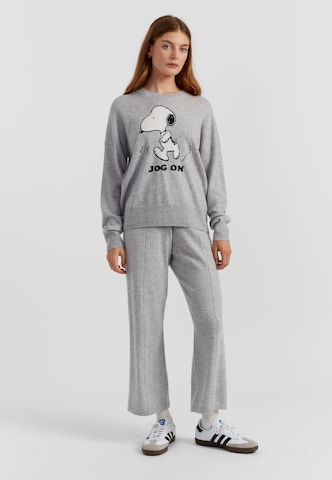 Chinti & Parker Pullover 'Jog On Snoopy' i grå: forside