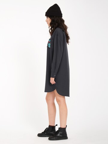 Volcom Shirt Dress 'Max Sherman' in Grey