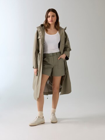 GUESS Parka in Grün: Vorderseite