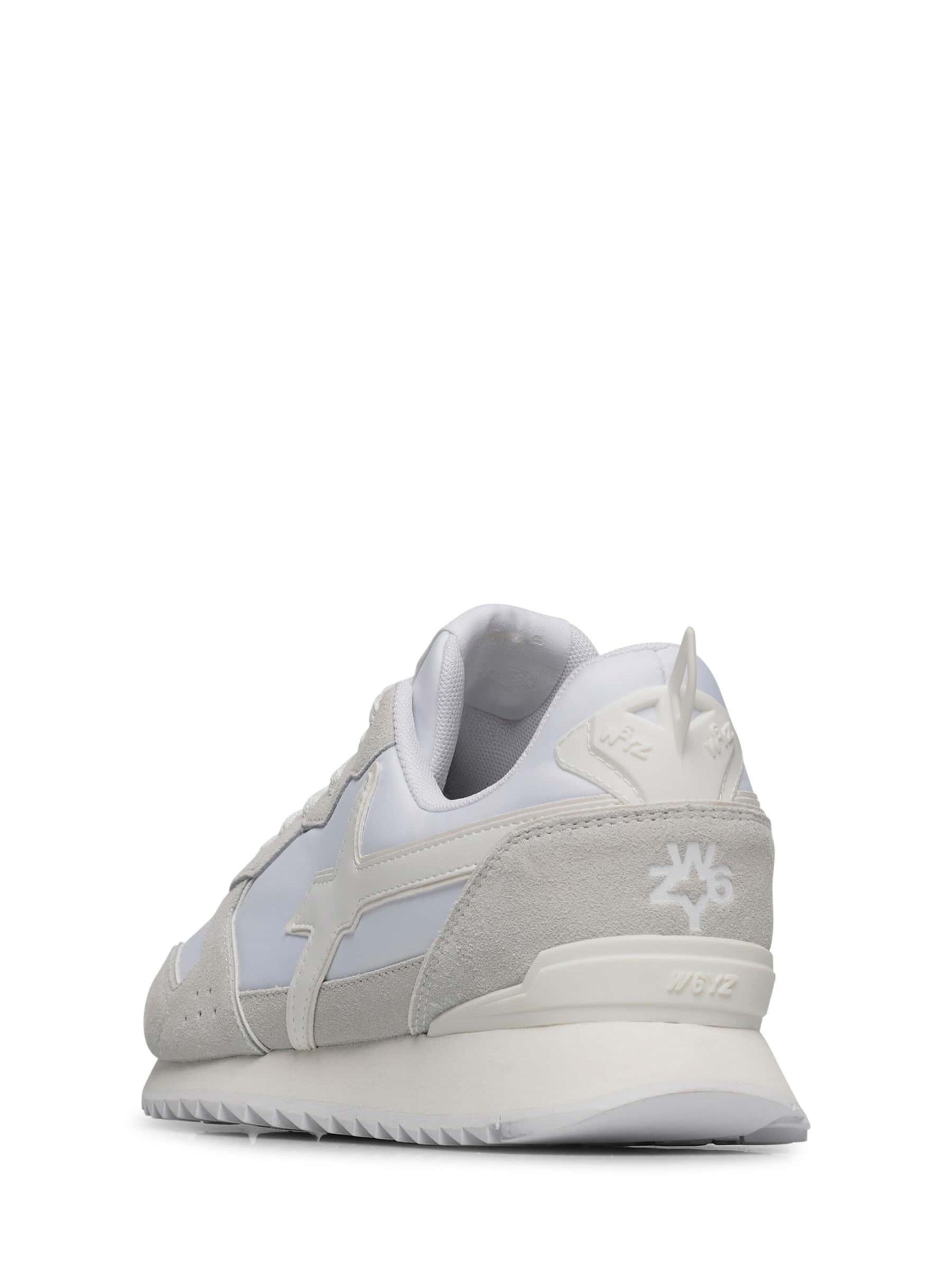 W6YZ Platform trainers 'JET-M.' in White