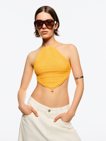 Bershka Knitted top in Orange: front