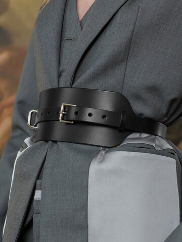 Haute Cuir - Cinturón 'Calen' en negro