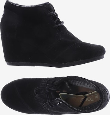 TOMS High Heels & Pumps in 36 in Black: front