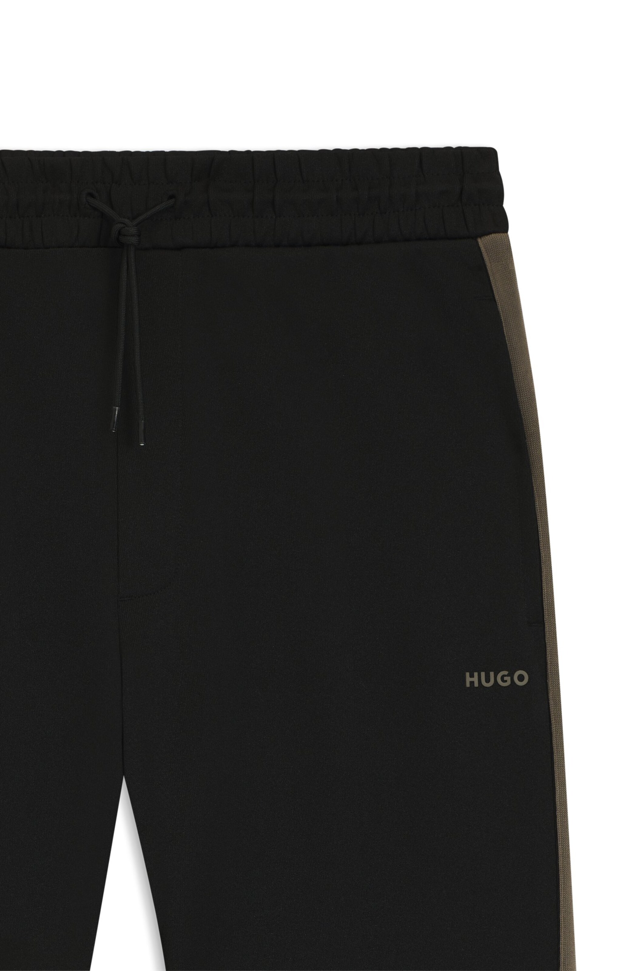 HUGO Loose fit Pants in Black