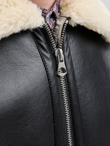 Giacca di mezza stagione 'JORLIVERPOOL' di JACK & JONES in nero