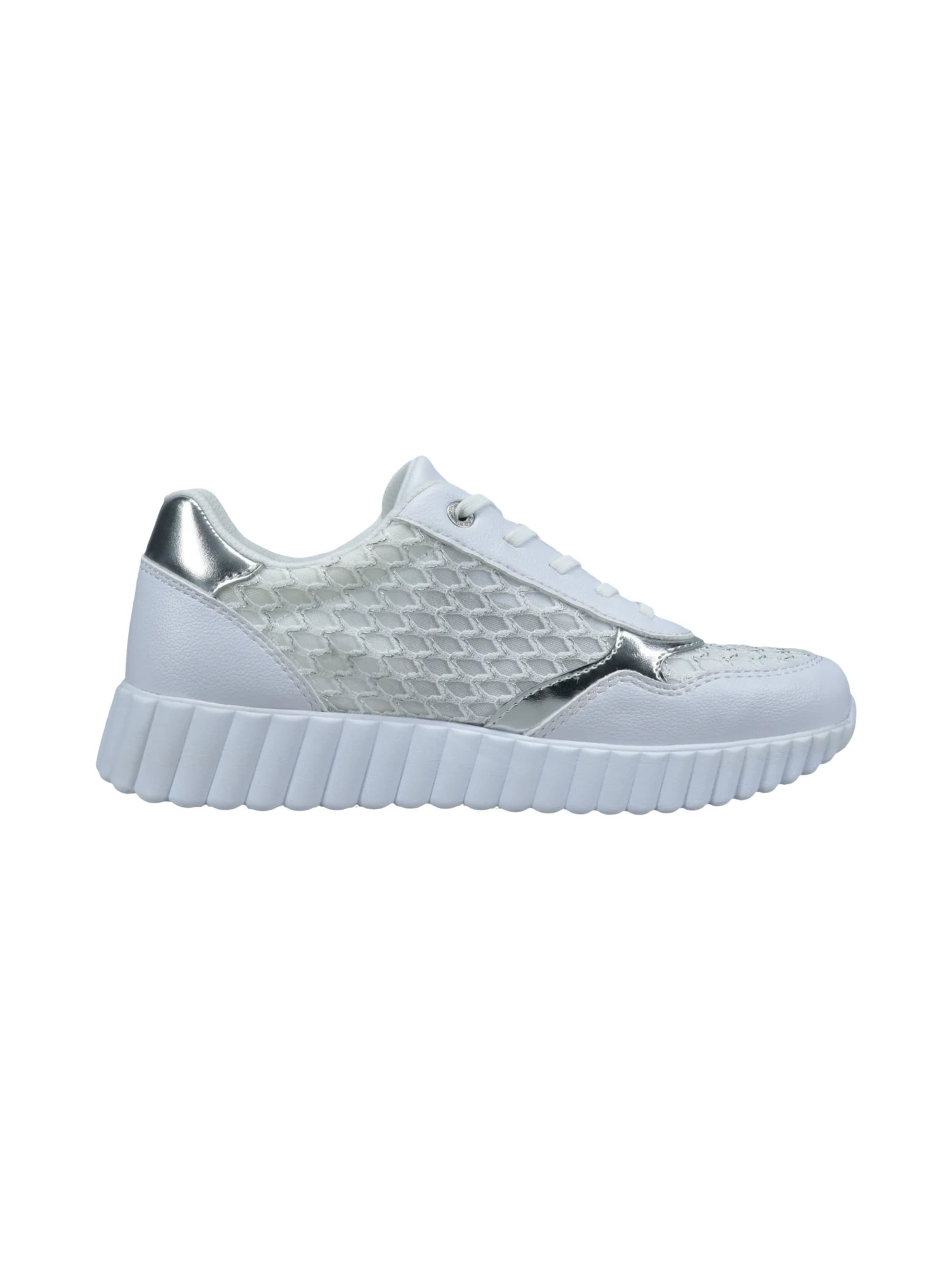 Baskets basses TT. BAGATT en blanc